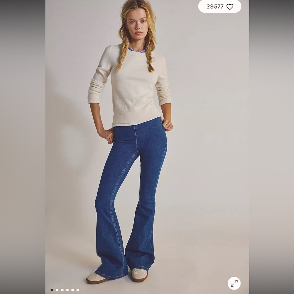 Free People We The Free Penny Pull-On Flare Jean size 31